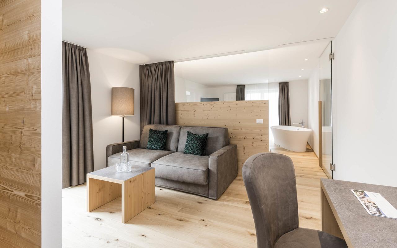 Hotel Der Mohrenwirt **** Burgeis Zewnętrze zdjęcie