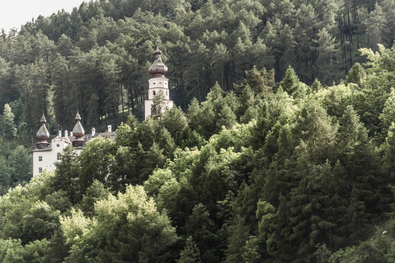 Hotel Der Mohrenwirt **** Burgeis Zewnętrze zdjęcie